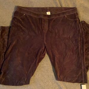 June & Daisy black velvet corduroy leggings